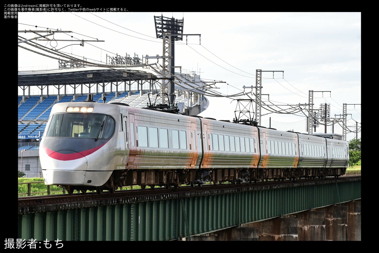 【JR四】8000系L6編成多度津工場出場試運転の拡大写真