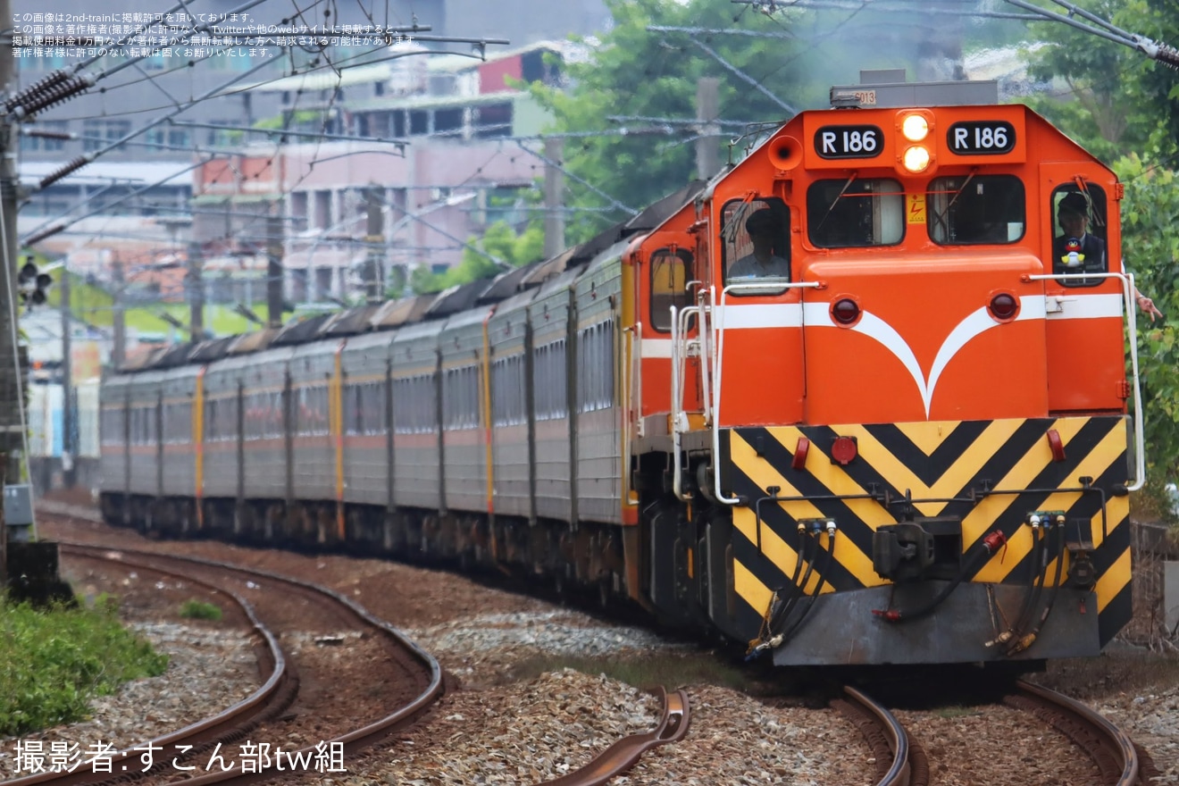 【台鐵】DR2900形＋DR3000形廃車回送の拡大写真
