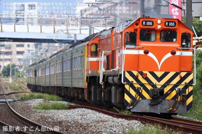 【台鐵】DR2900形＋DR3000形廃車回送を新竹〜三姓橋間で撮影した写真