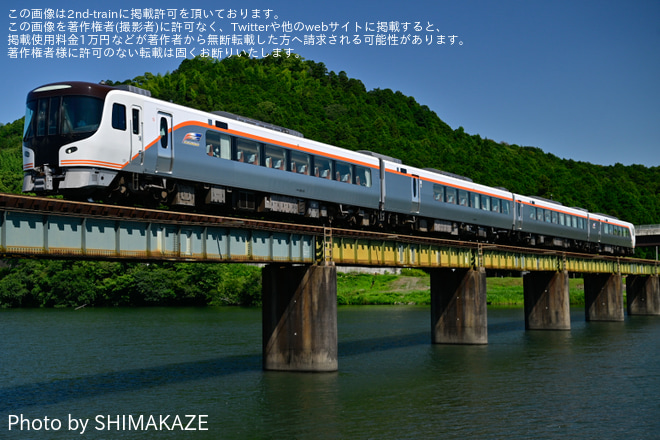 【JR海】HC85系「南紀」定期運行開始を徳和～多気間で撮影した写真