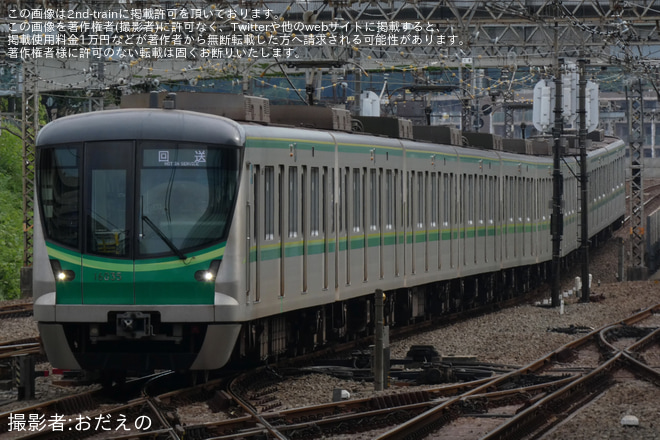 【メトロ】16000系16135F 小田急線TASC試運転を新百合ヶ丘駅で撮影した写真