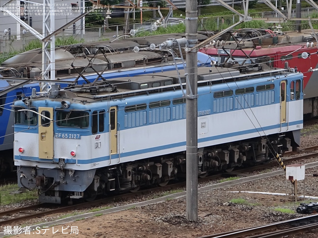 【JR貨】EF65-2127が運用復帰の拡大写真