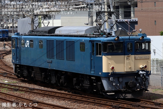 【JR東】誘導訓練に伴いEF65-501とEF64-1053が高崎運輸区へを不明で撮影した写真