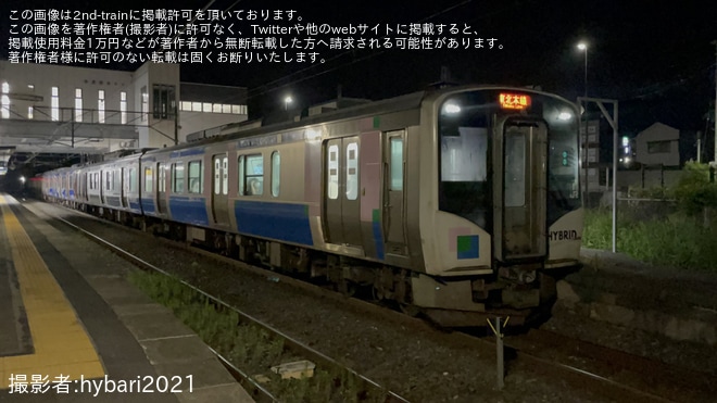 【JR東】HB-E210系が6両編成で運用を不明で撮影した写真