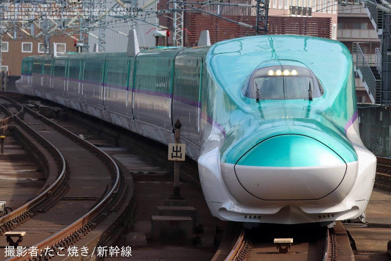 【JR北】H5系H4編成函館新幹線総合車両所出場試運転の拡大写真