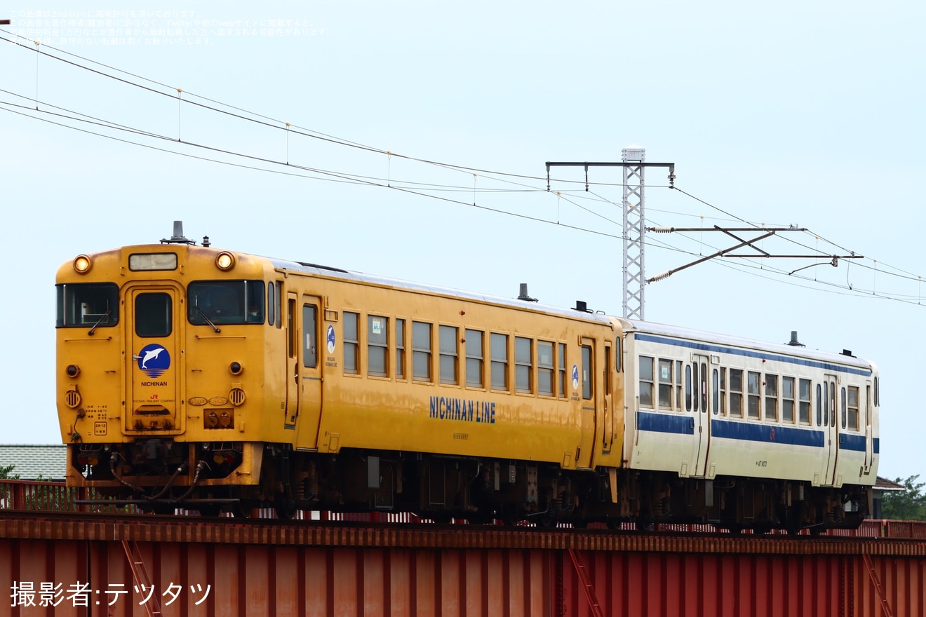 【JR九】キハ47-9073小倉総合車両センター入場回送の拡大写真