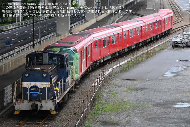 【メトロ】丸ノ内線用2000系2149F甲種輸送を横浜本牧駅で撮影した写真
