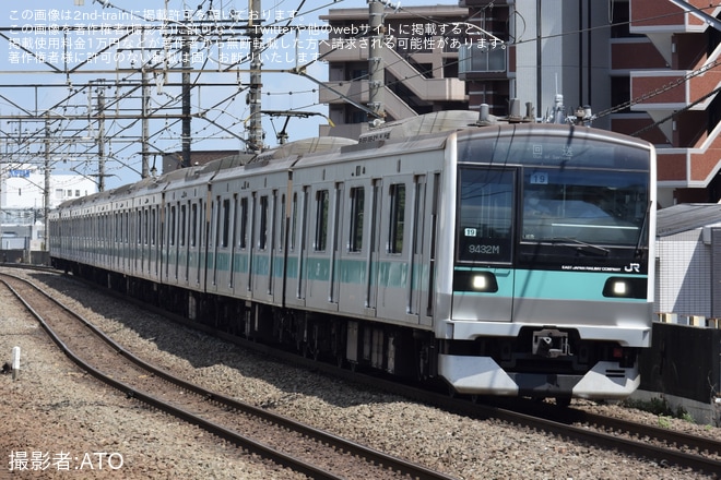 【JR東】E233系マト19編成 長野総合車両センター入場を新座駅で撮影した写真