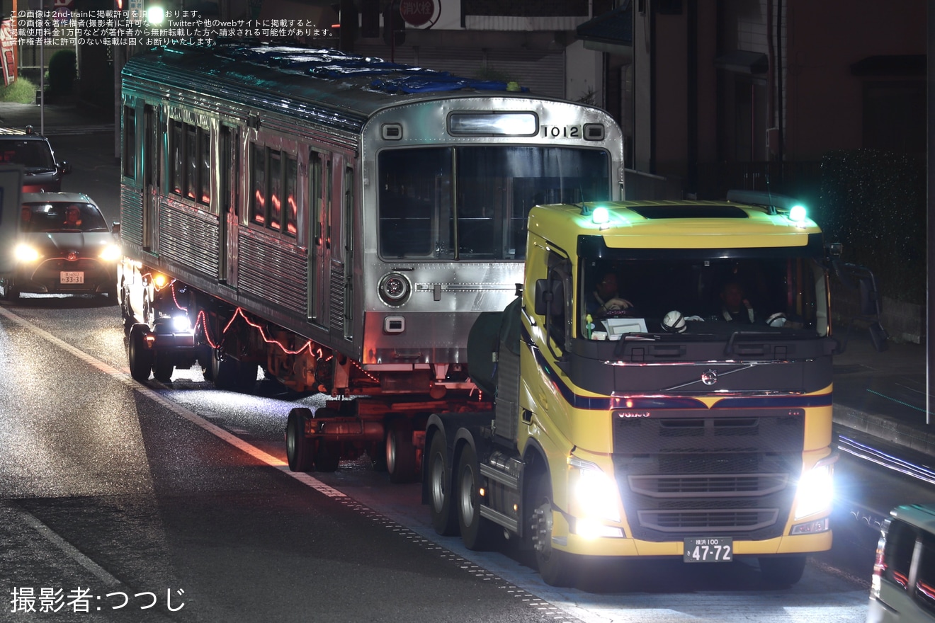 【静鉄】1000形1012号長沼車庫から搬出・陸送の拡大写真