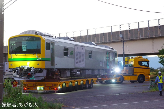 【JR東】GV-E197系TS03編成の2両が新潟トランシスから陸送