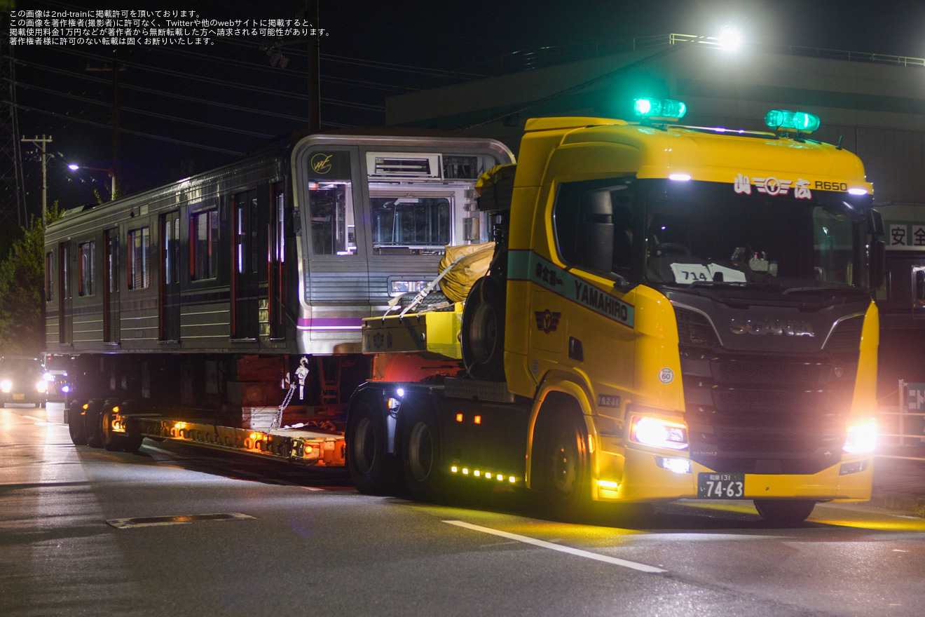 【大阪メトロ】22系22655Fが廃車のため緑木検車場から陸送の拡大写真