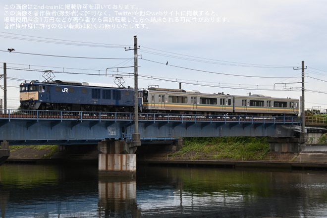 【JR東】E127系V2編成長野総合車両センター出場配給を新鶴見～鶴見間で撮影した写真