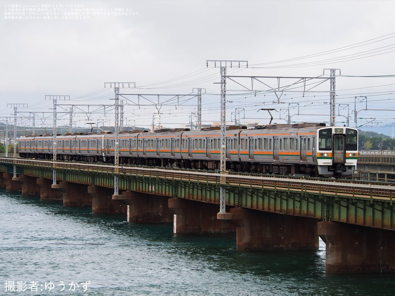 【JR海】211系K10編成+K11編成廃車回送の拡大写真