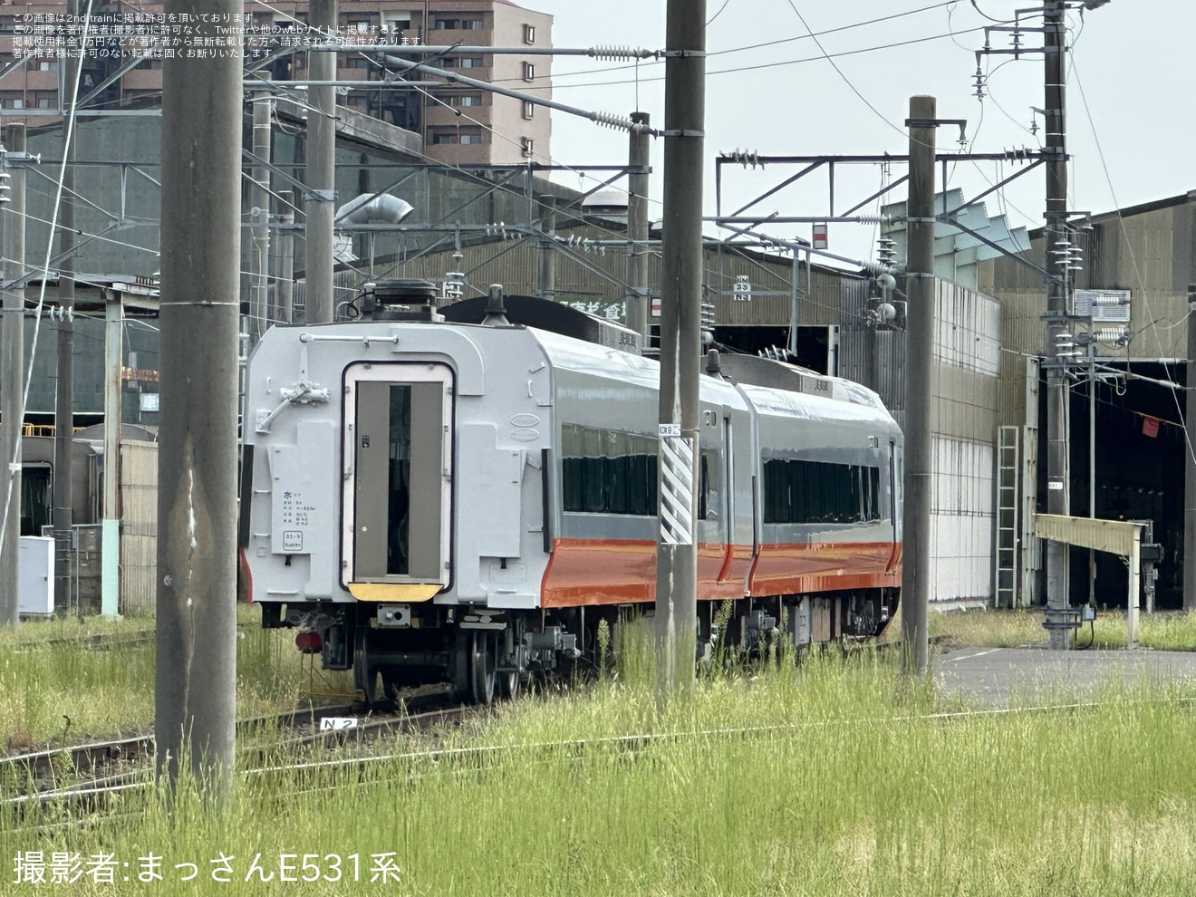 【JR東】E657系K3編成がオレンジパーシモン色にの拡大写真