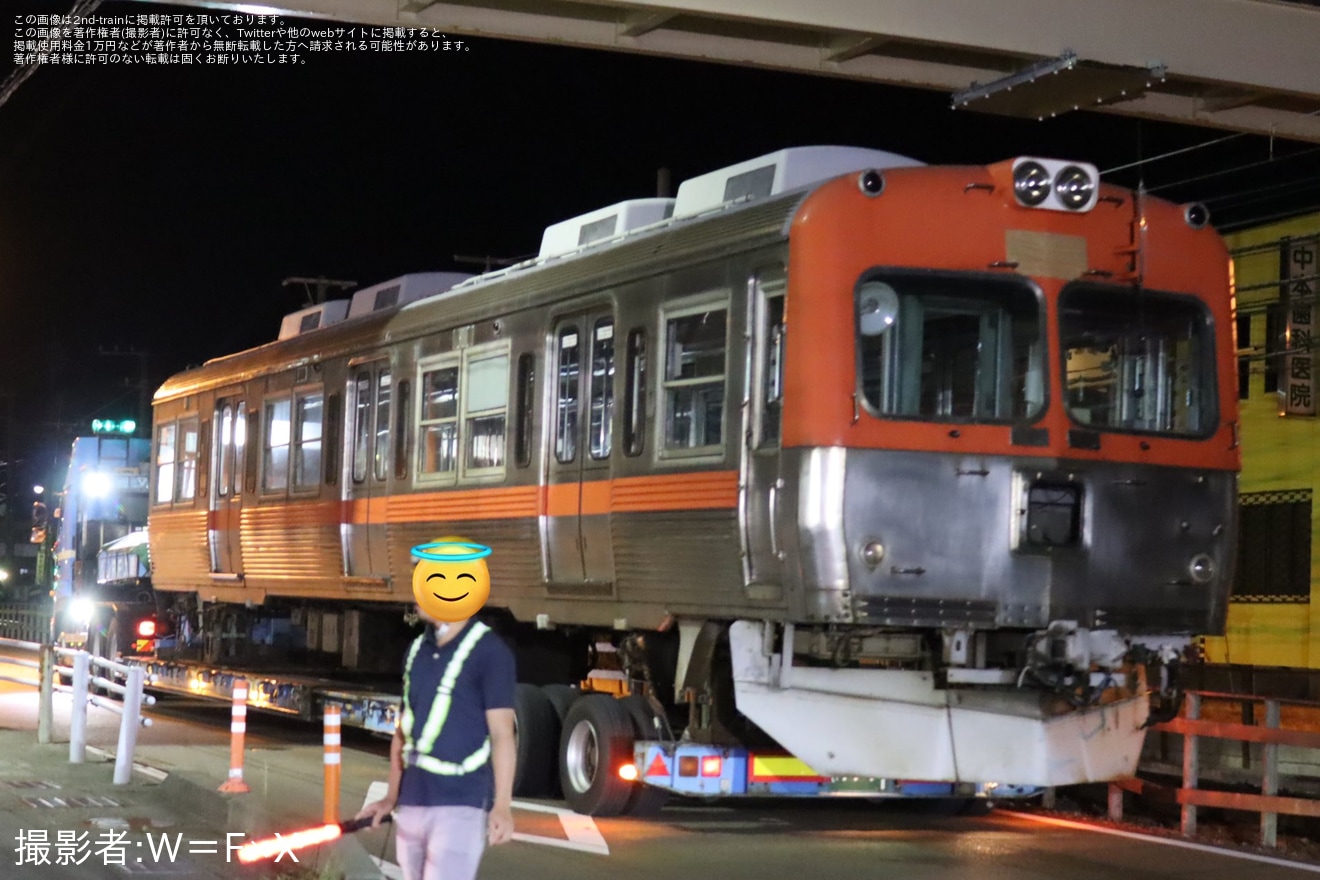 【北鉄】8000系8902編成廃車陸送の拡大写真