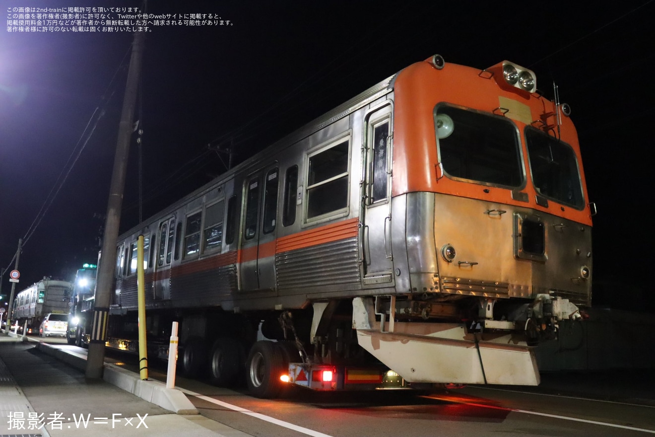 【北鉄】8000系8902編成廃車陸送の拡大写真