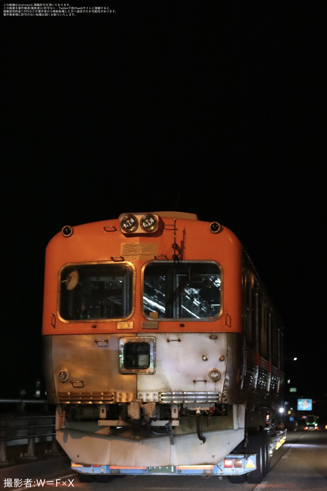 【北鉄】8000系8902編成廃車陸送の拡大写真