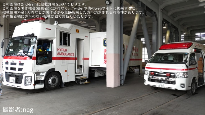 【JR西】京都博物館 SLスチーム号「救急の日」ヘッドマークを取り付けを京都鉄道博物館で撮影した写真