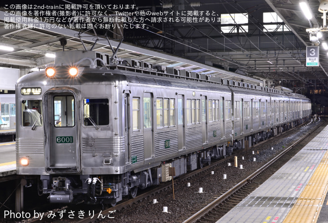 【南海】6000系6001F+6907Fが「6000系復活デザイン車両」となり運用復帰を河内長野駅で撮影した写真