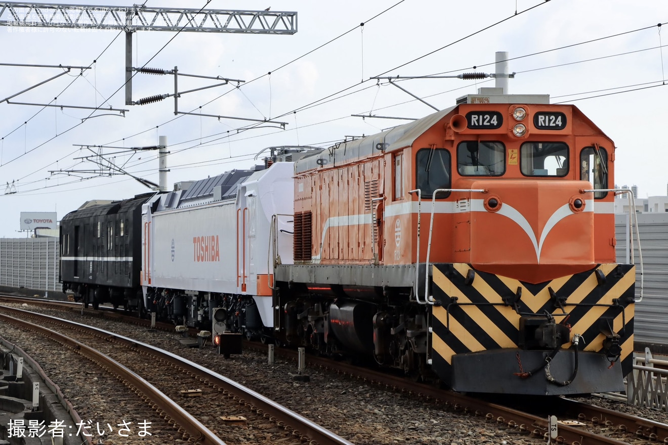 【台鐵】新型電機E500型E501が潮州への拡大写真