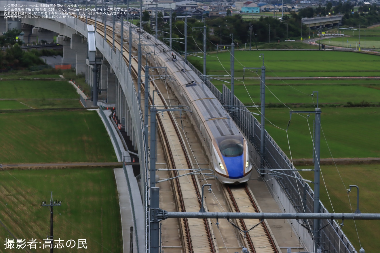 【JR西】W7系が北陸新幹線敦賀延伸に向けた試運転の拡大写真