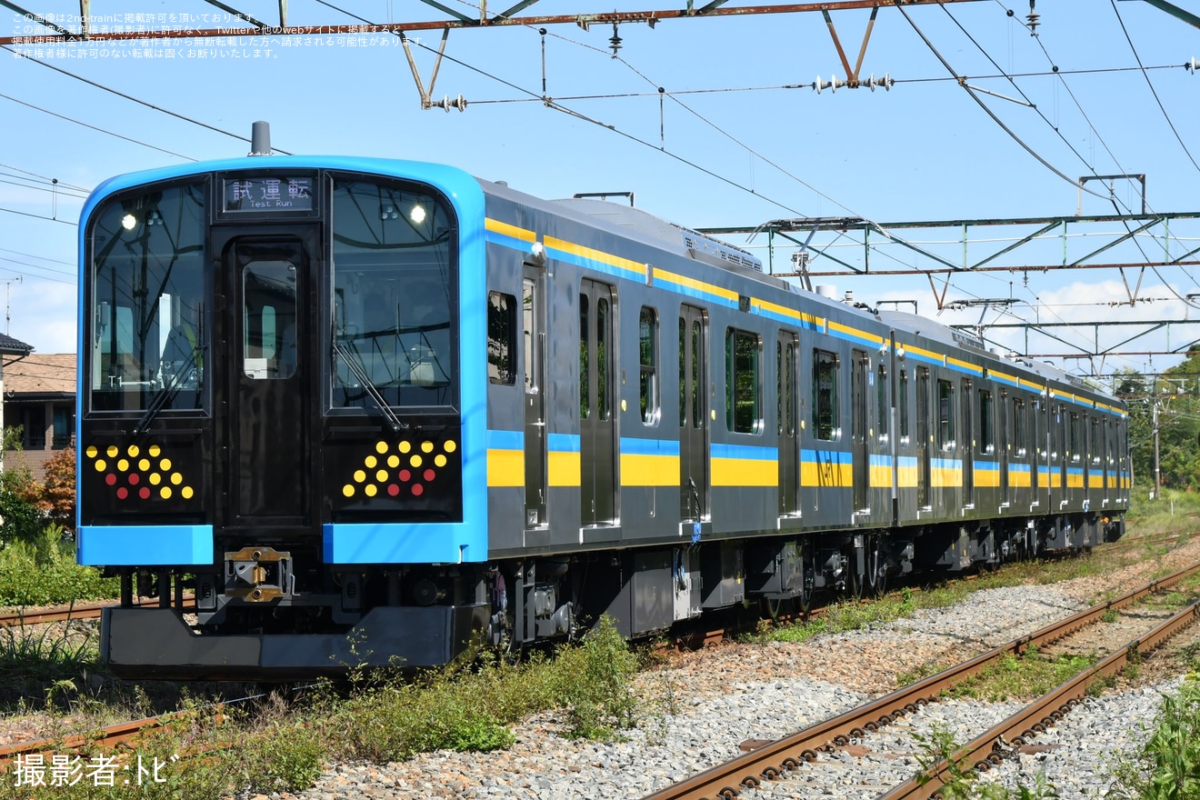 【JR東】鶴見線用新型車両E131系T1編成公式試運転の拡大写真