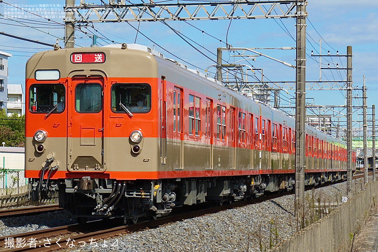 【東武】8000系8111F(ツートンカラー) 津覇車輌入場回送の拡大写真