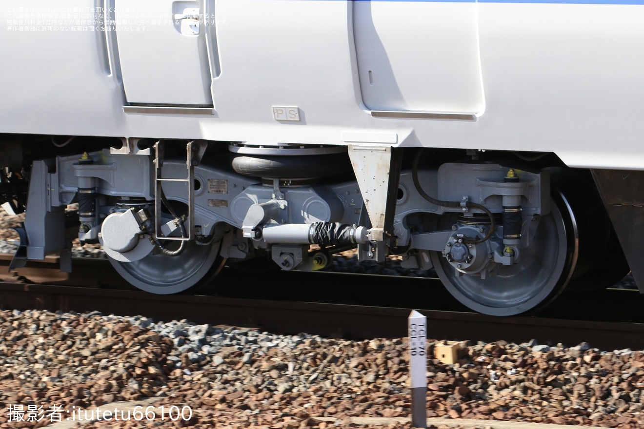 【JR西】683系B37編成吹田総合車両所出場回送の拡大写真