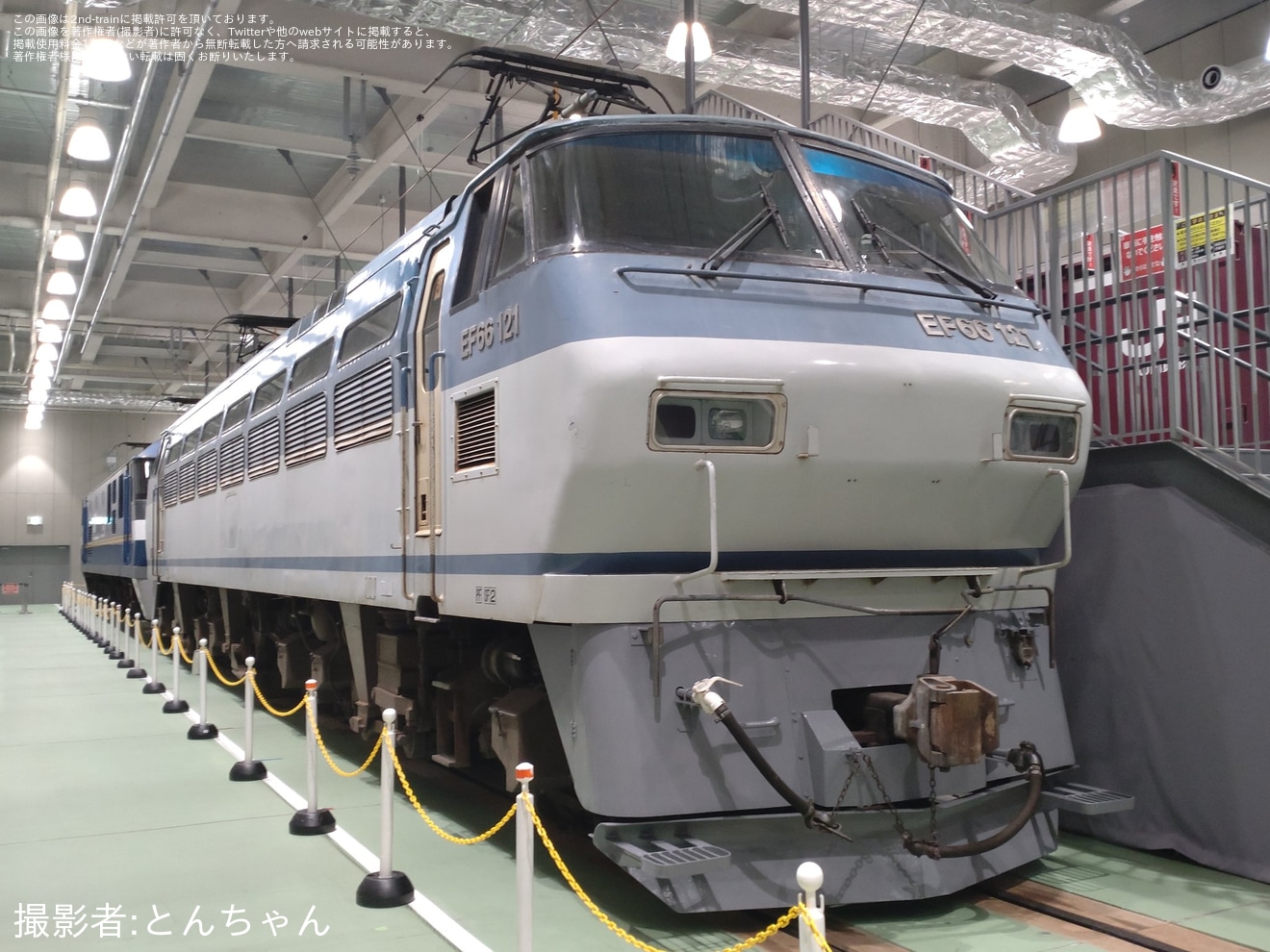 【JR西】京都鉄道博物館「EF210形式直流電気機関車及びEF66形式直流電気機関車とJR貨物所有のコンテナ貨車展示」開催の拡大写真