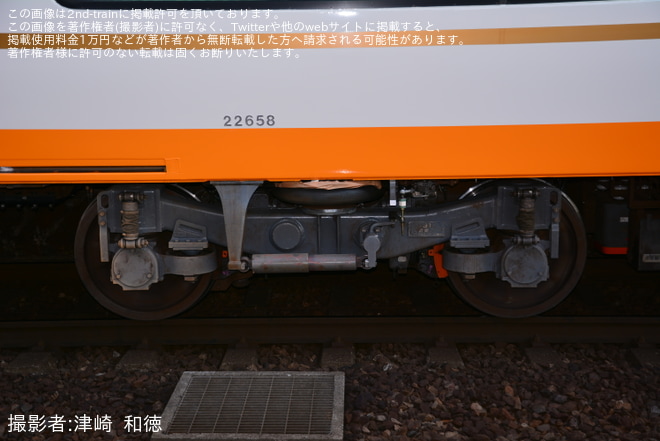 【近鉄】22600系AT58五位堂検修車庫出場試運転を名張駅で撮影した写真