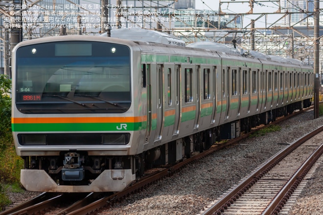 【JR東】E231系S-04編成大宮総合車両センター出場回送を新川崎駅で撮影した写真