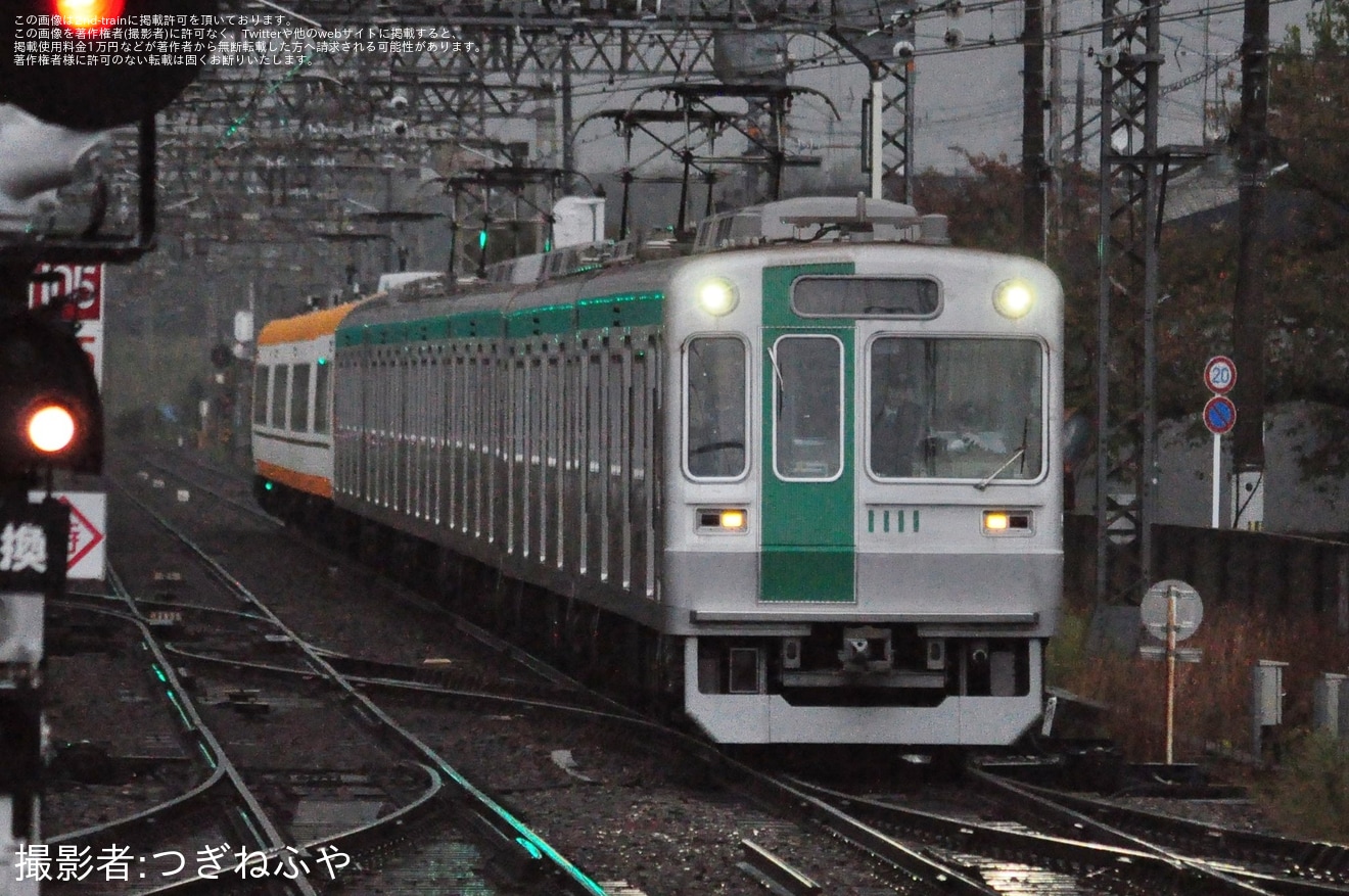 【京都市交】10系1111F(KS11)が故障し22600系AF01により救援の拡大写真