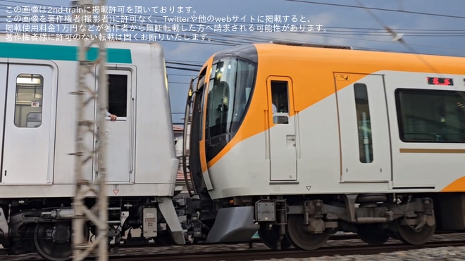 【京都市交】10系1111F(KS11)が故障し22600系AF01により救援を不明で撮影した写真