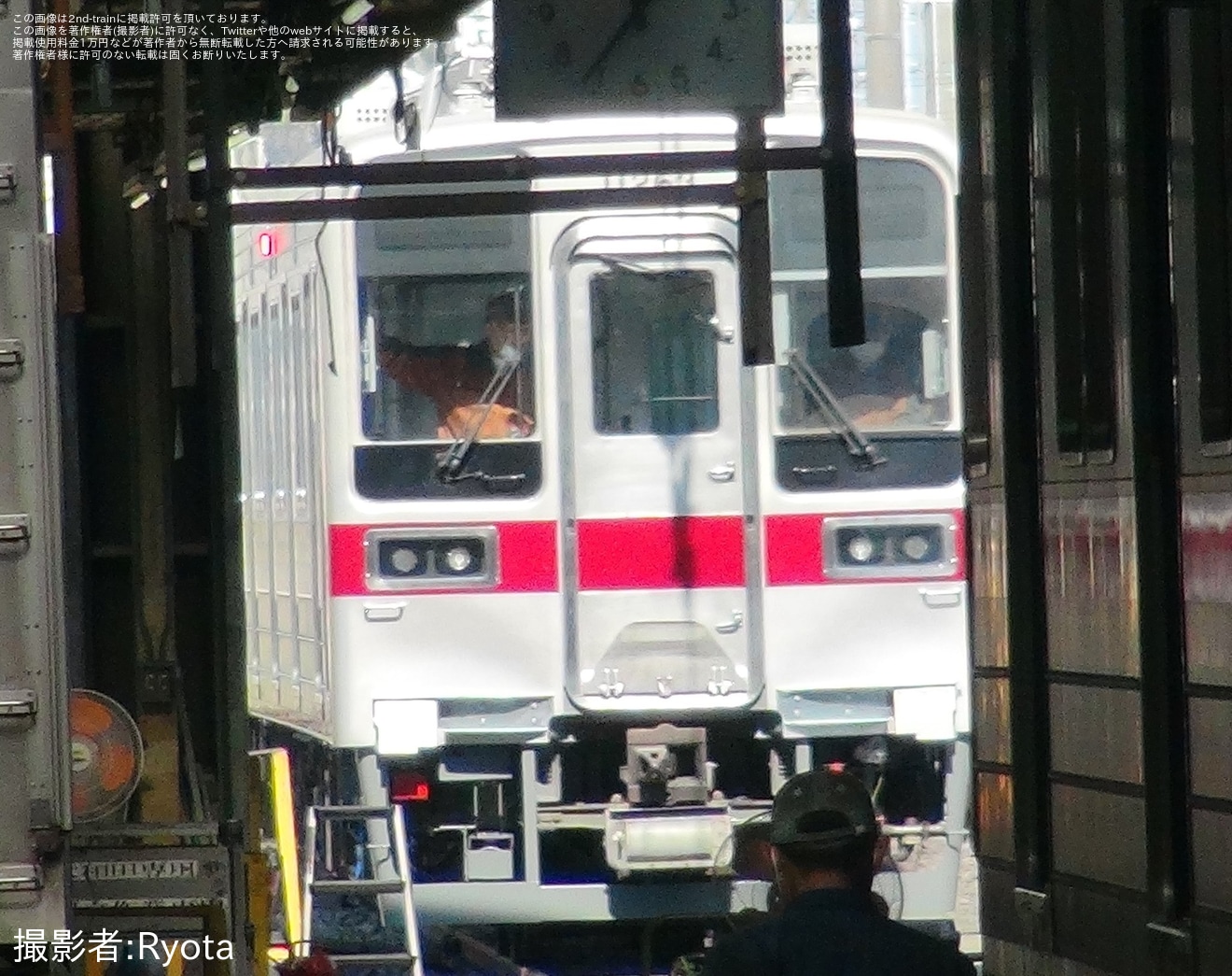 【東武】10030型11263Fがワンマン運転対応化工事を実施の拡大写真