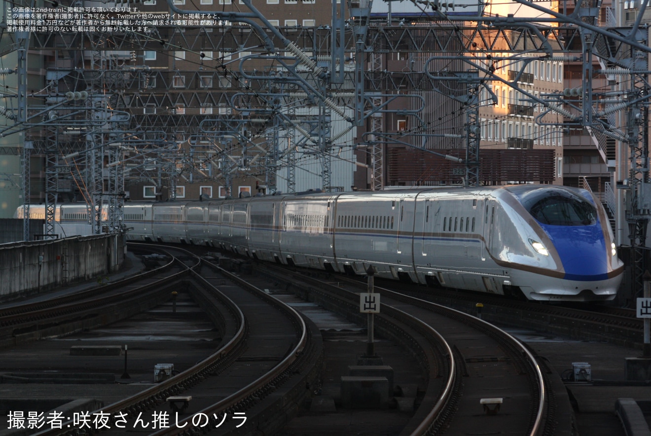 【JR東】E7系F37編成新幹線総合車両センター出場試運転の拡大写真