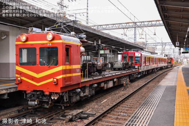 【近鉄】6400系Mi03がリニューアル工事を終え五位堂検修車庫から回送を八木西口駅で撮影した写真