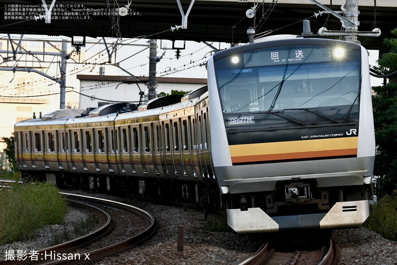 【JR東】E233系ナハN17編成 国府津車輪転削回送の拡大写真