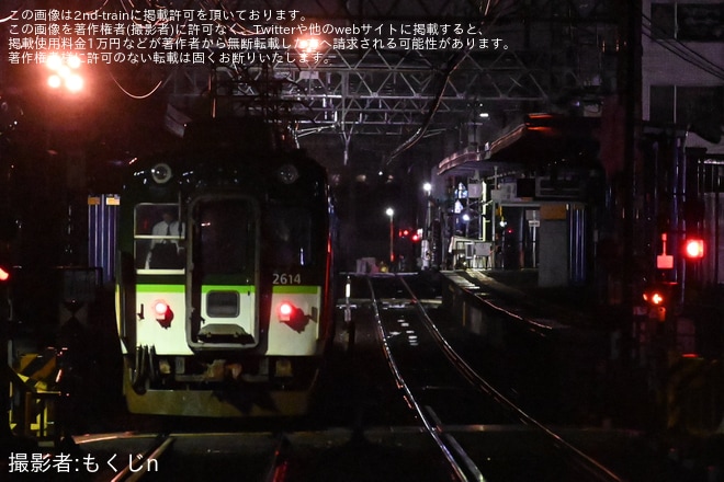 【京阪】2600系2614-⑤-2803編成廃車回送を不明で撮影した写真