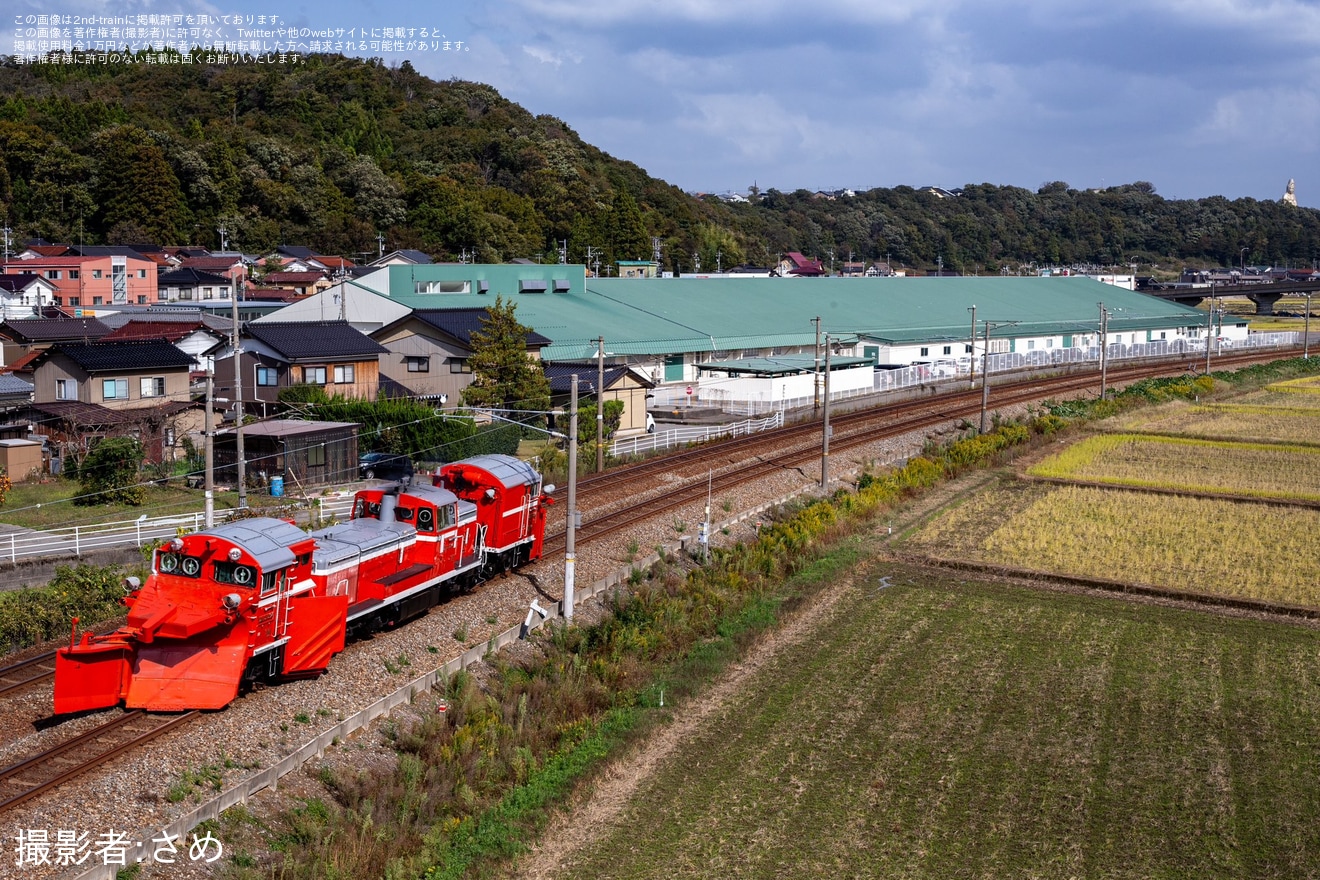 【JR西】北陸本線でDE15-1504がラッセル試運転の拡大写真