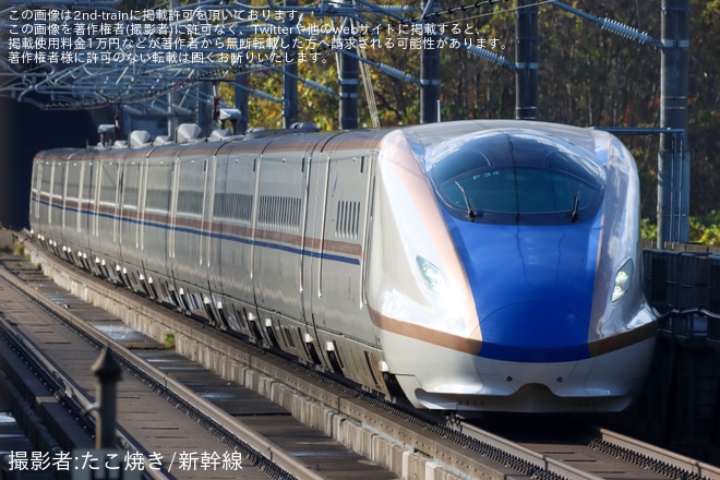 【JR東】盛岡新幹線車両センター基地公開に伴うE2系J66編成やE7系の送り込み回送