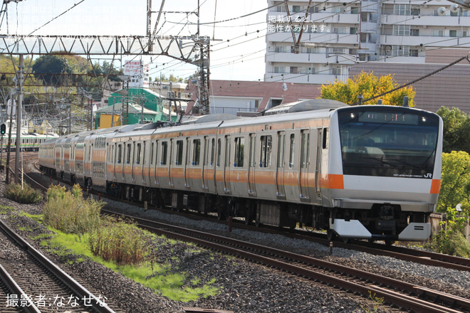 【JR東】E233系トタH53編成がグリーン車4両組込した状態で試運転を戸塚駅で撮影した写真