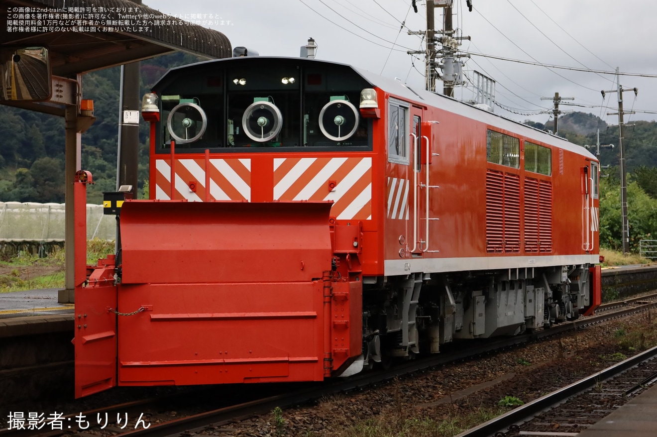 【JR西】キヤ143形キヤ143-3後藤総合車両所本所出場回送の拡大写真