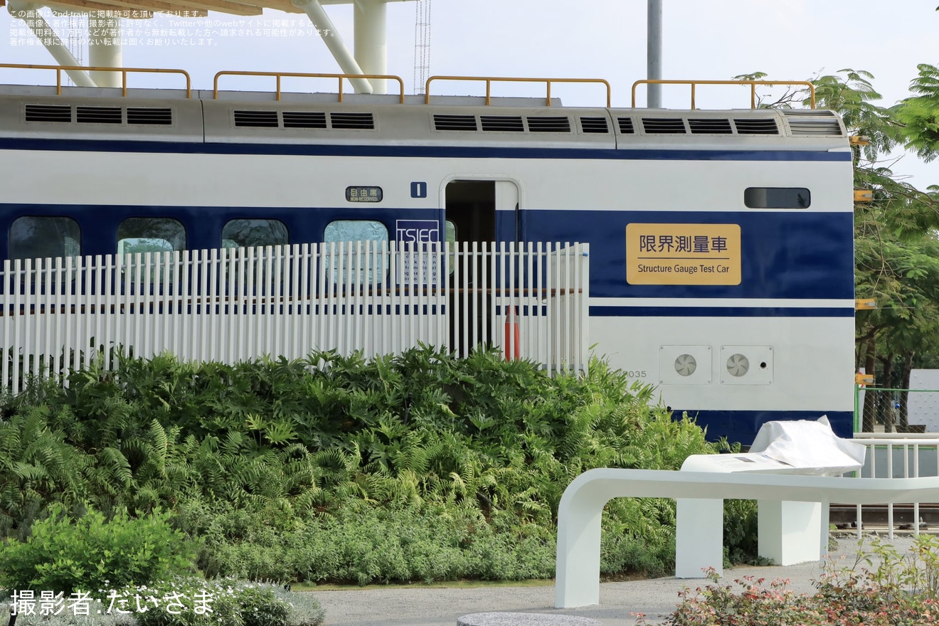 【台湾高鐵】0系を展示する「花魁車地景公園」が準備中の拡大写真