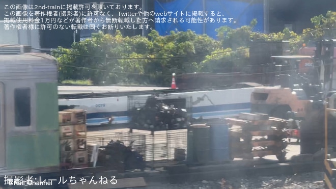 【東武】8000系8150Fの8450号車が解体を不明で撮影した写真