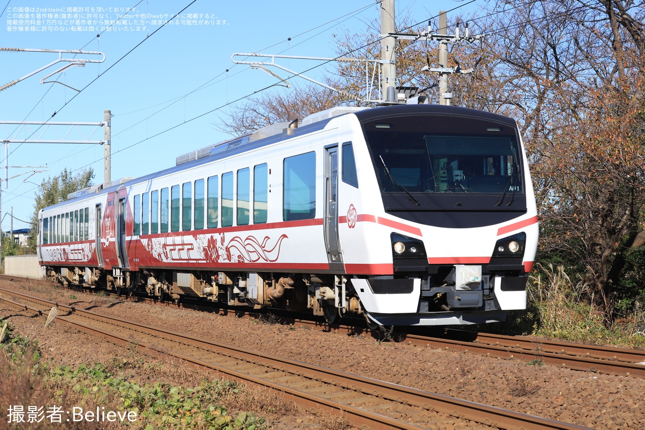 【JR東】HB-E300系AH1編成「ひなび」秋田総合車両センター出場回送の拡大写真