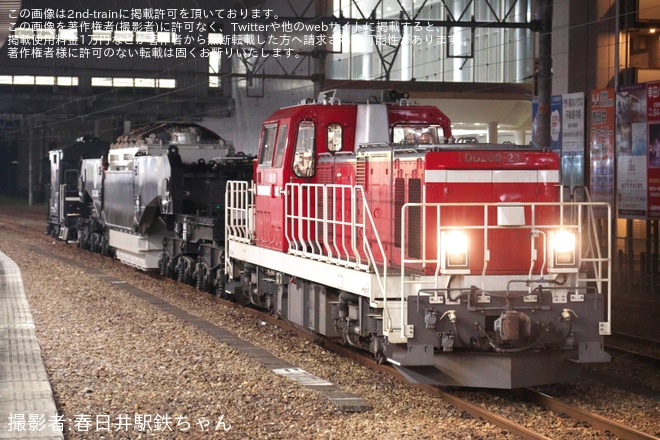 【JR貨】シキ801が春日井から西浜松へ輸送を春日井駅で撮影した写真