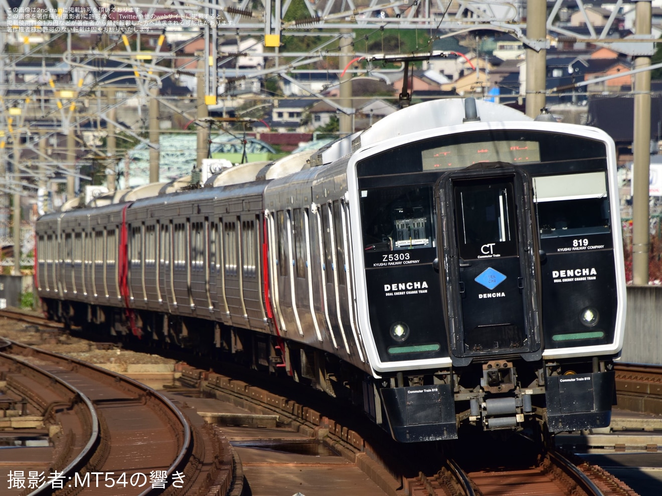 【JR九】BEC819系ZG5303編成+813系RM2222編成＋RM2219編成が試運転の拡大写真