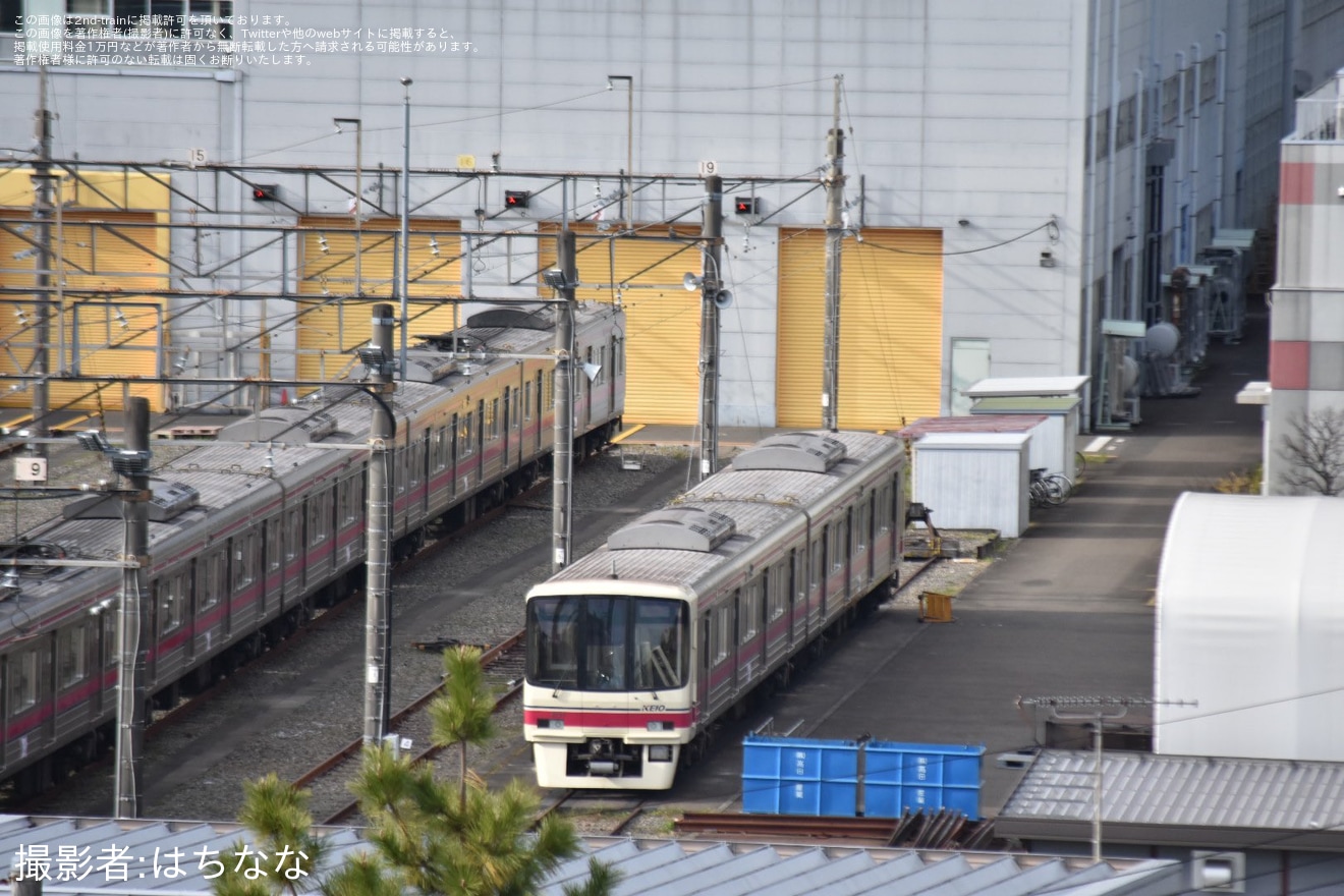 【京王】8000系最後の未更新車である8728Fが運用離脱し若葉台工場へ入場の拡大写真