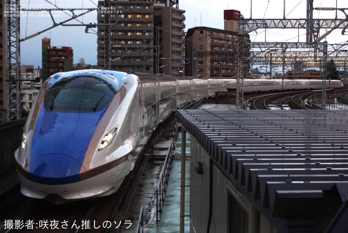 【JR東】E7系F40編成新幹線総合車両センター出場試運転の拡大写真