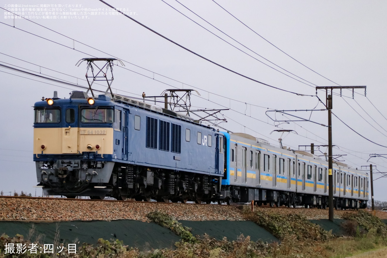 【JR東】E131系1000番台ナハT5編成 配給輸送の拡大写真